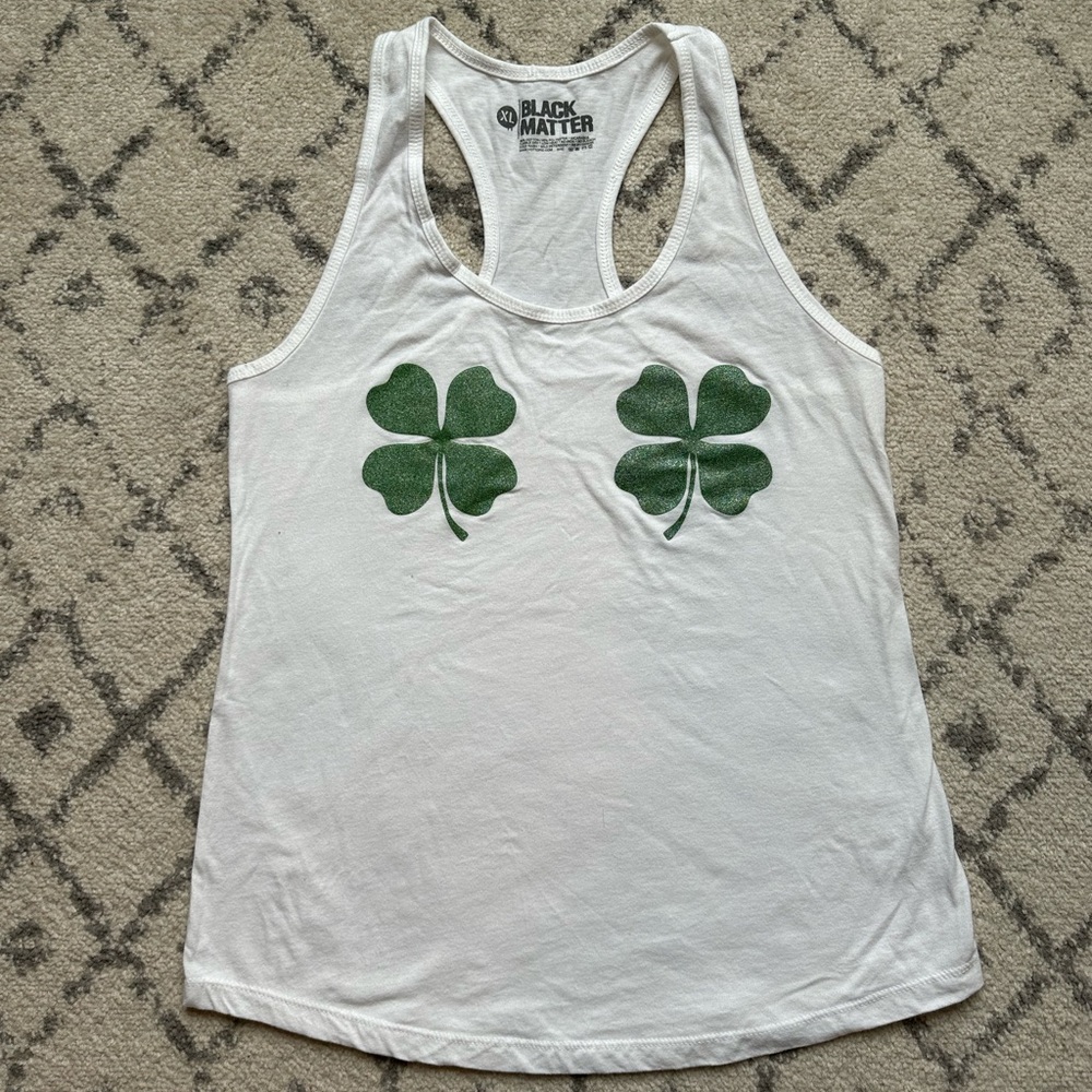 4 leaf clover tank